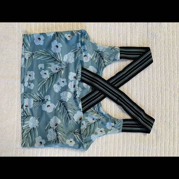 Beyond Yoga matching set - Picture 5 of 6